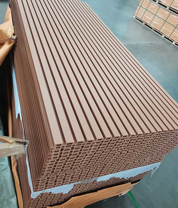 WPC fluted panel Manufacturer Factory1 - HOSUNG WPC Composite