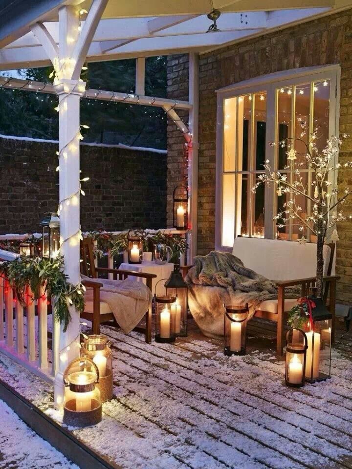 Christmas Candles- Best Christmas Deck Decor