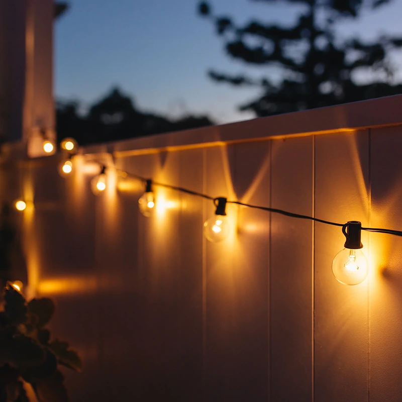 6 Outdoor Fence Lighting Ideas - Fence String Lights