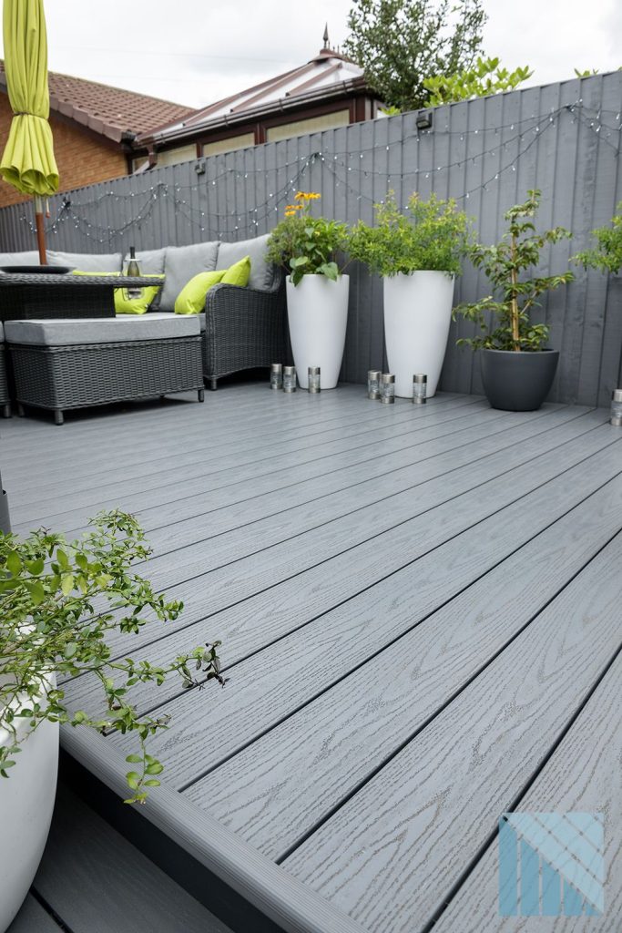 Anthracite Grey Woodgrain Decking - HOSUNG WPC Composite