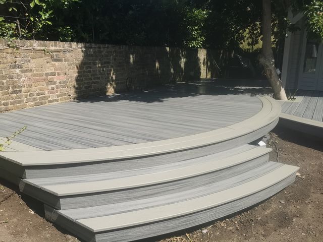 curved composite decking